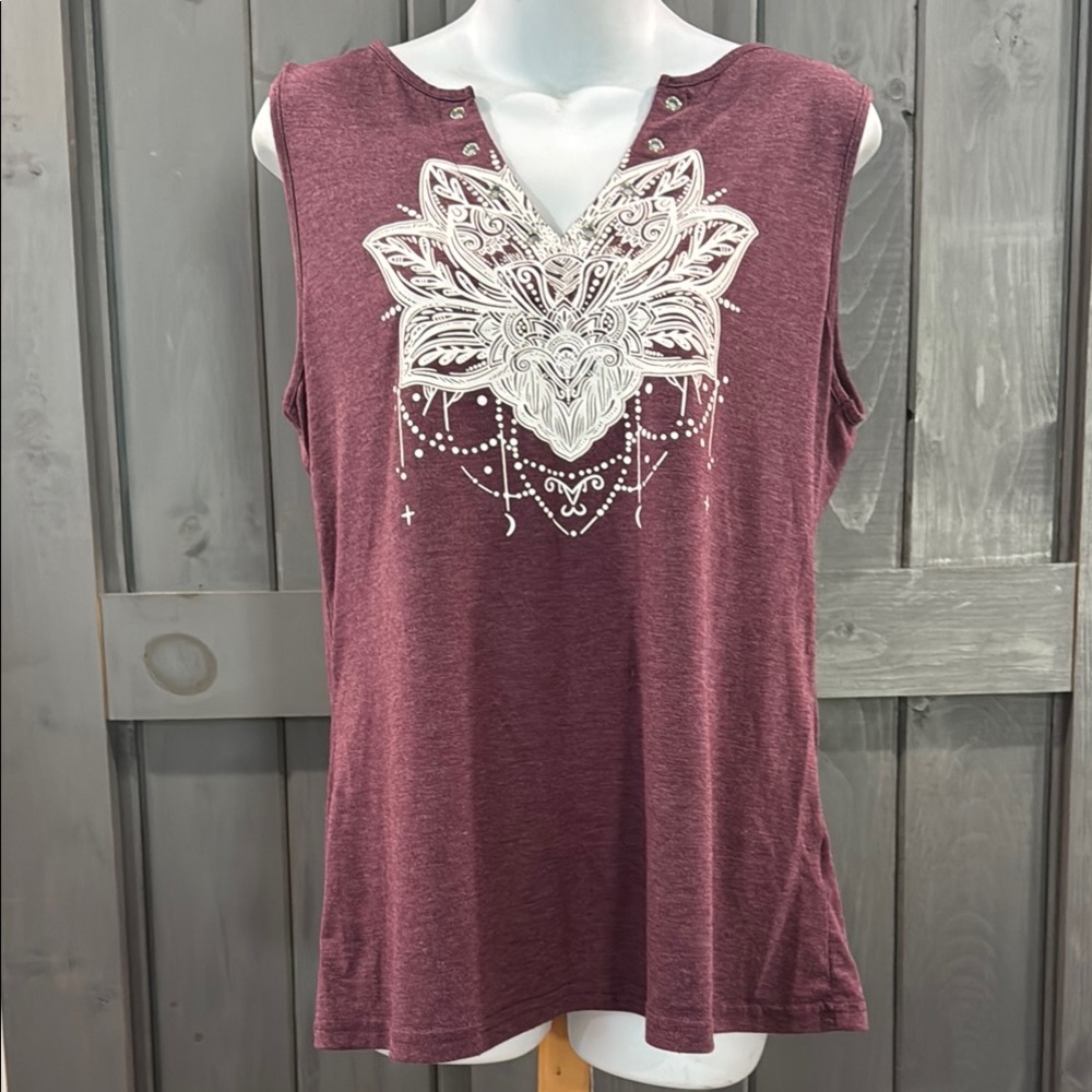 Women's Sleeveless Top with Mandala Design - Maroon